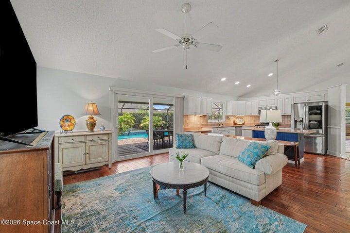 927 Jamestown Drive, Rockledge, FL, 32955 photo 8