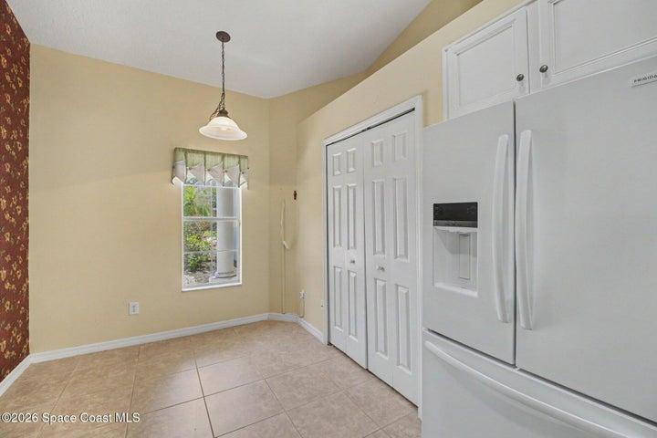 Breakfast Nook