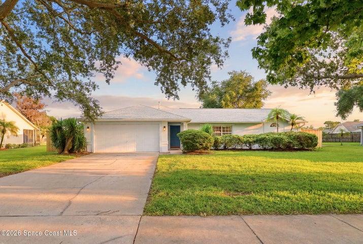 3065 Pineda Crossing Drive, Melbourne