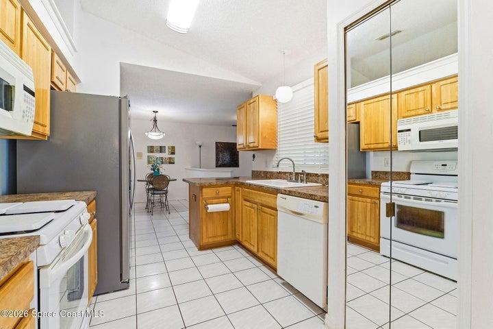 3065 Pineda Crossing Drive, Melbourne, FL, 32940 photo 12