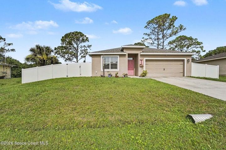 860 Airport Avenue SE, Palm Bay, FL, 32909 photo 4