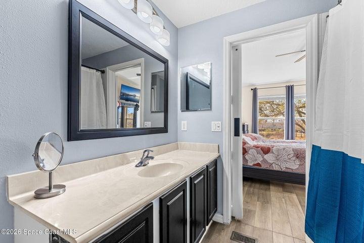 1381 Hampton Park Lane, Melbourne, FL, 32940 photo 20