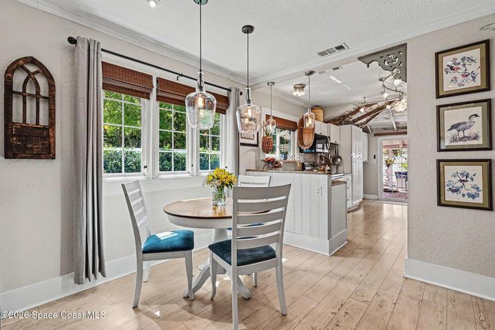 Breakfast Nook