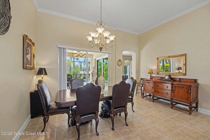 Dine with guests overlooking the pool