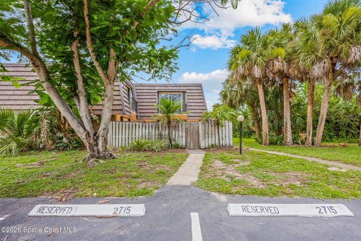 2715 Vista Oaks Circle NE, Palm Bay, FL, 32905 photo 2