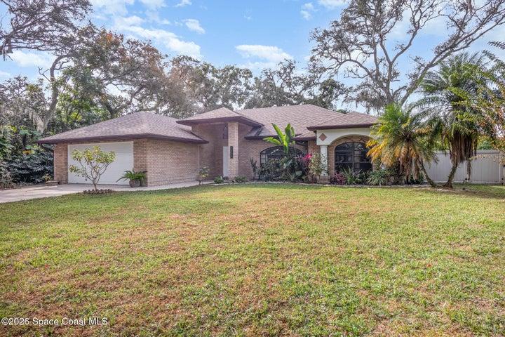 1356 Canary Drive, DeLand, FL, 32720 photo 2