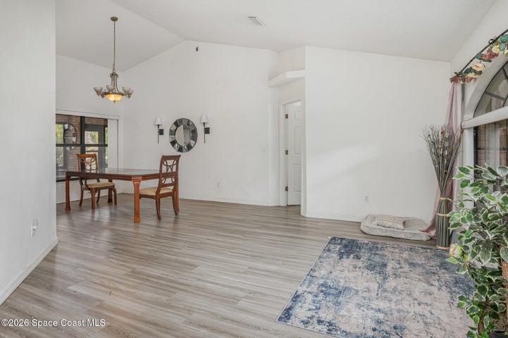 1356 Canary Drive, DeLand, FL, 32720 photo 4