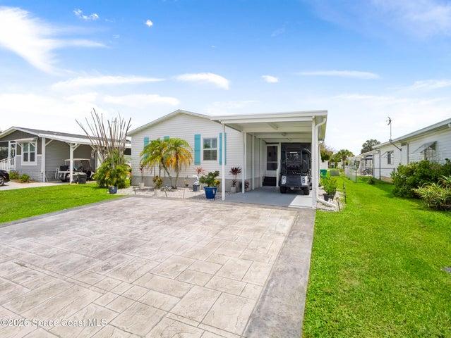 859 Laurel Circle, Barefoot Bay, FL, 32976 photo 2