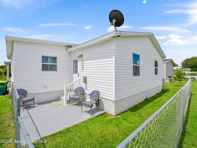 859 Laurel Circle, Barefoot Bay, FL, 32976 photo 27