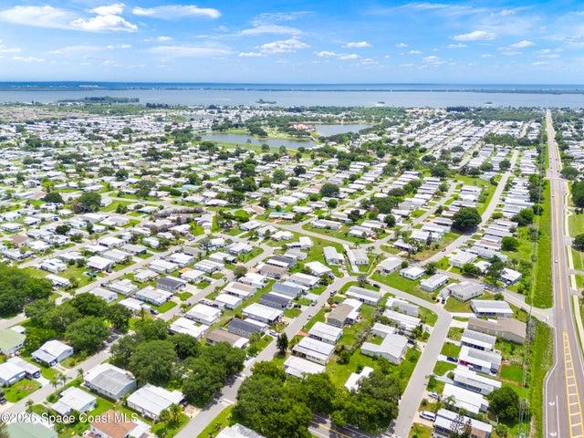 859 Laurel Circle, Barefoot Bay, FL, 32976 photo 32
