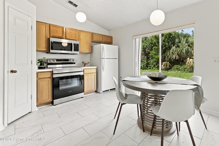 2153 Redwood Circle NE, Palm Bay, FL, 32905 photo 3