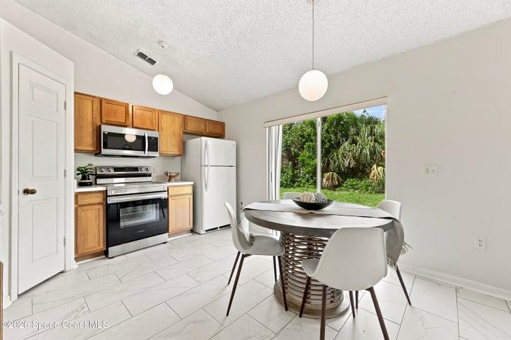 2153 Redwood Circle NE, Palm Bay, FL, 32905 photo 4