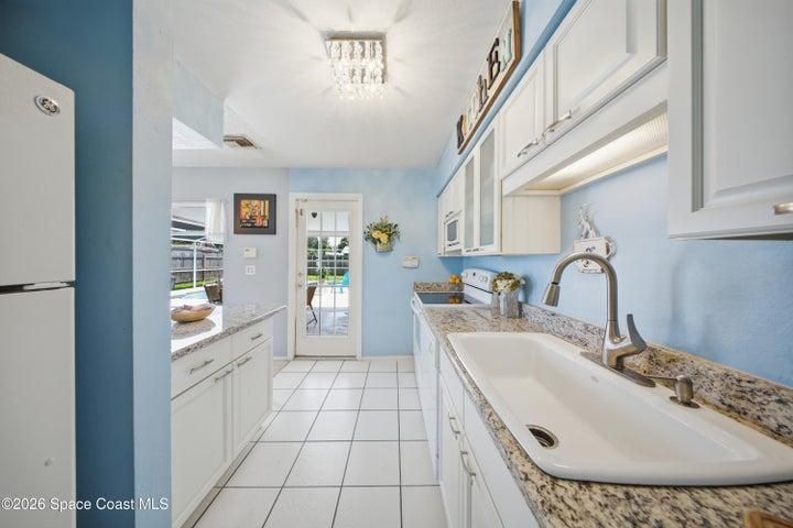 2803 Kensington Drive, Melbourne, FL, 32935 photo 3