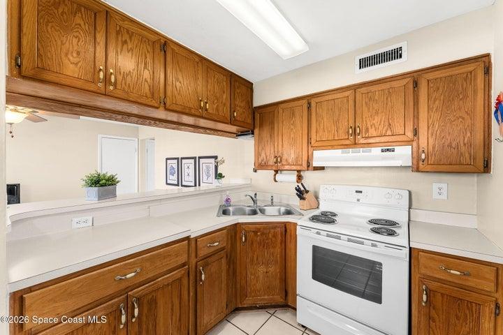 419 Madison Avenue G102, Cape Canaveral, FL, 32920 photo 4