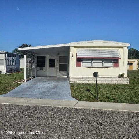128 Mystic Boulevard NE, Palm Bay