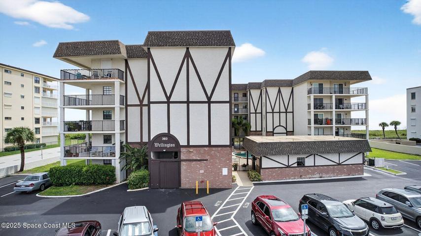 383 N Atlantic Avenue 105, Cocoa Beach, FL, 32931 photo 6