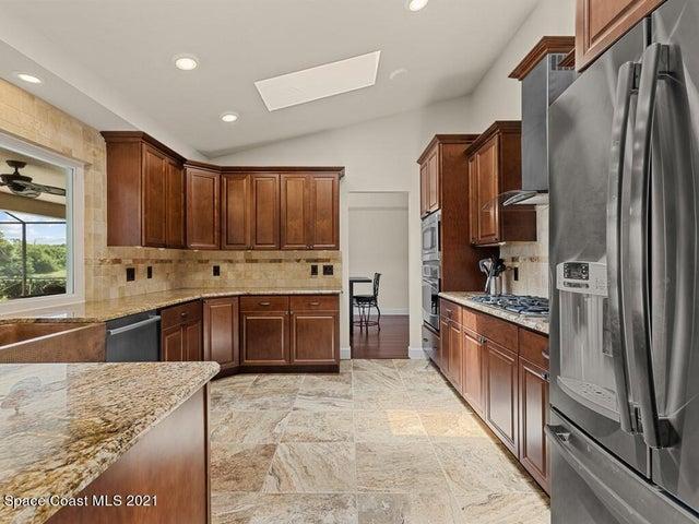 820 Kerry Downs Circle, Melbourne, FL, 32940 photo 11