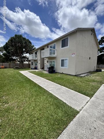2012 Tree Ridge Lane NE, Palm Bay