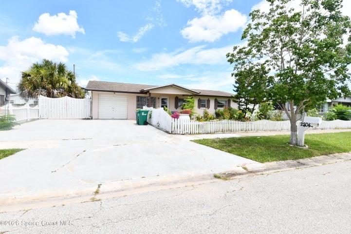 2204 Cheryl Court, Melbourne, FL, 32935 photo 3