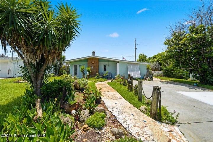 241 Avenida Central, Indialantic, FL, 32903 photo 3