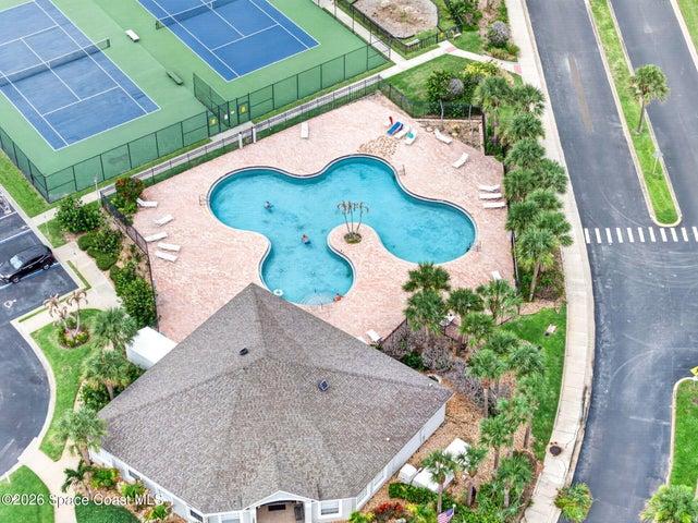 Tennis Courts, Pool and Clubhouse Area