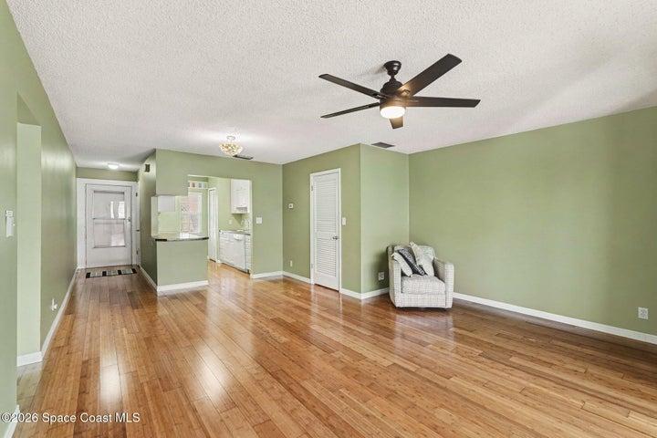1047 Small Court 38, Indian Harbour Beach, FL, 32937 photo 2