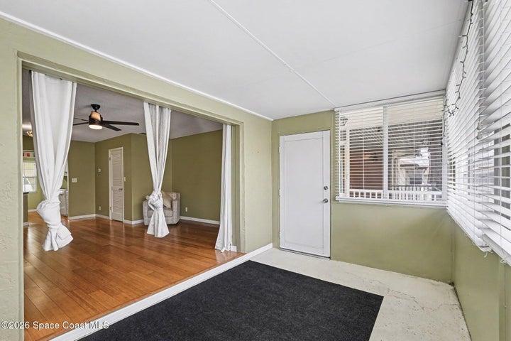 1047 Small Court 38, Indian Harbour Beach, FL, 32937 photo 5