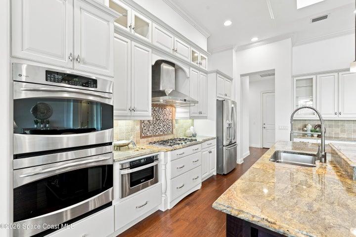 Double Ovens