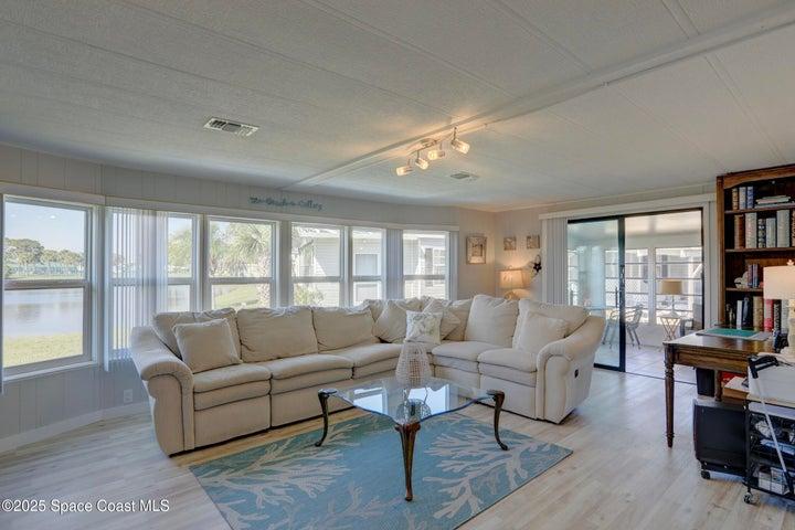 7622 Great Bear Lake Drive 30, Micco, FL, 32976 photo 8