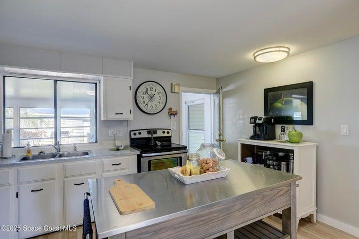 7622 Great Bear Lake Drive 30, Micco, FL, 32976 photo 16