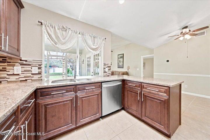 813 Emerald Way, Rockledge, FL, 32955 photo 10