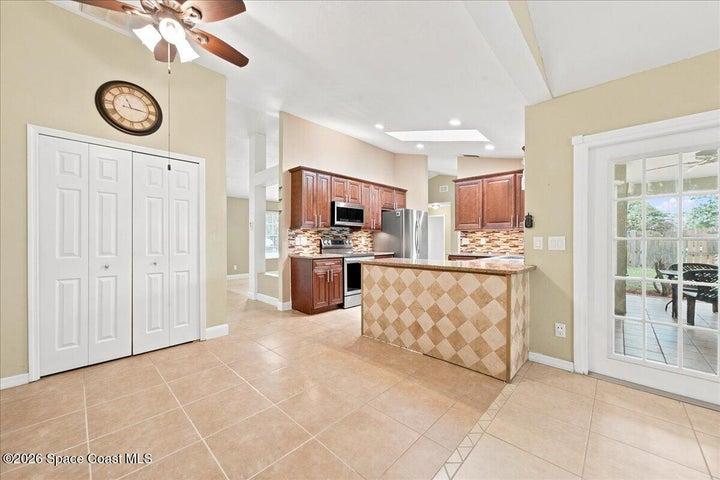 813 Emerald Way, Rockledge, FL, 32955 photo 11