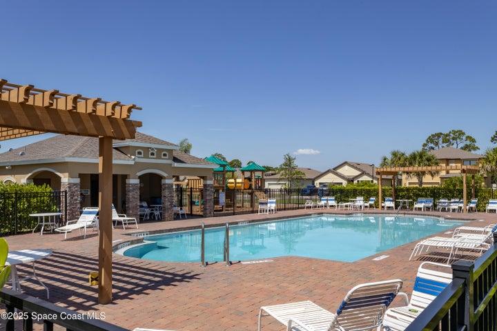 Pool 1