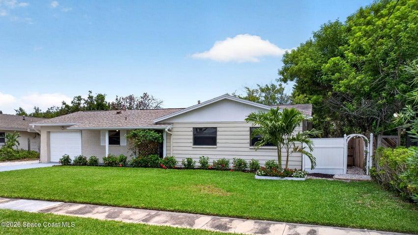 520 E Merrimac Drive, Merritt Island, FL, 32952 photo 2