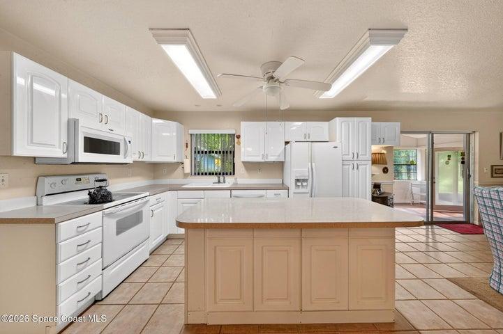 1607 Eden Court, Titusville, FL, 32796 photo 19