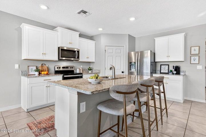 1864 Capital Drive SE, Palm Bay, FL, 32909 photo 11