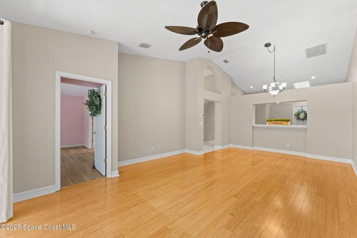 Living/Dining Room