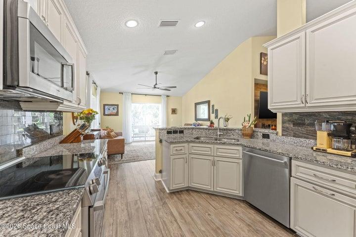 881 Mandarin Drive NE, Palm Bay, FL, 32905 photo 22