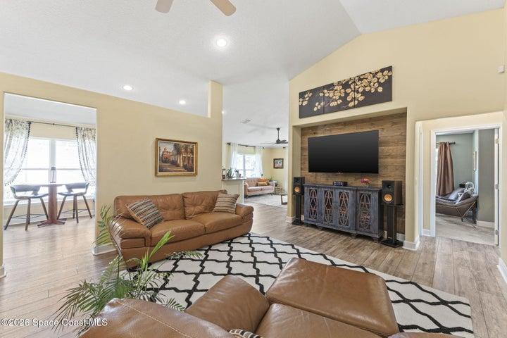881 Mandarin Drive NE, Palm Bay, FL, 32905 photo 29