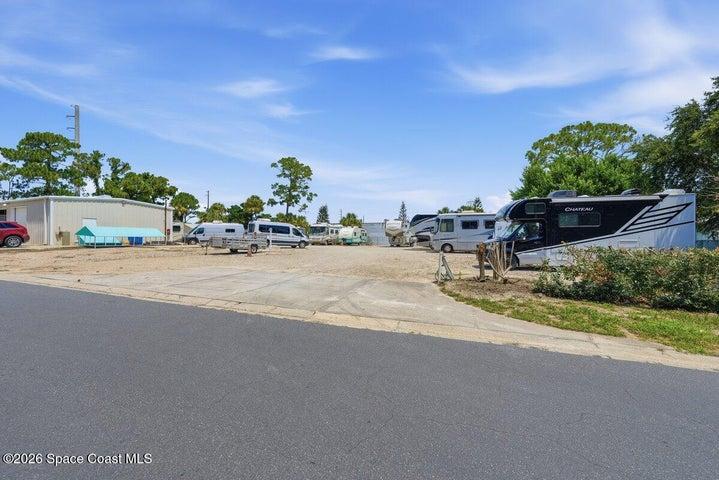 304 Portside Lane, Edgewater, FL, 32141 photo 52