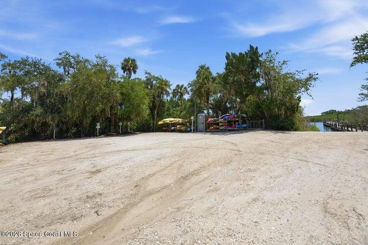 304 Portside Lane, Edgewater, FL, 32141 photo 53