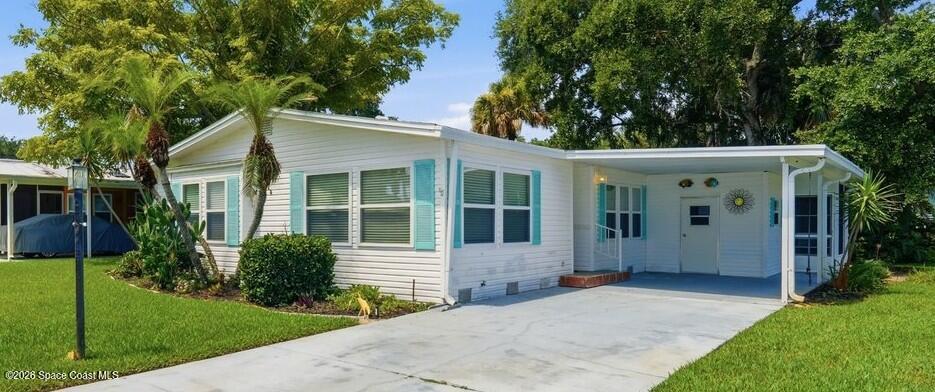 304 Portside Lane, Edgewater