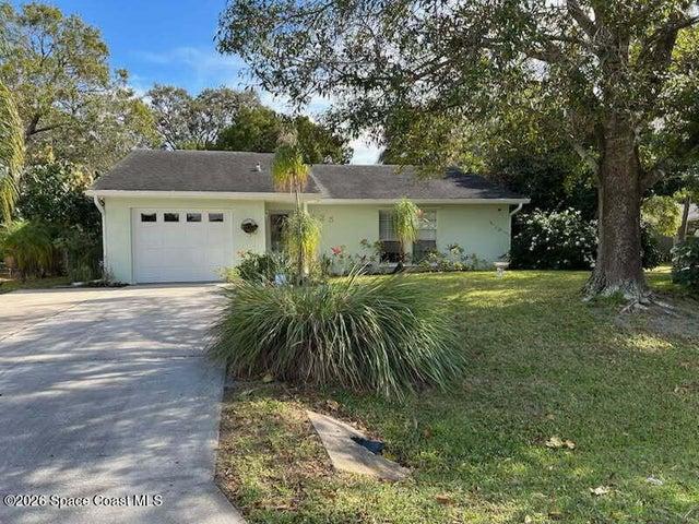 425 Banyan Street, Sebastian, FL, 32958 photo 2