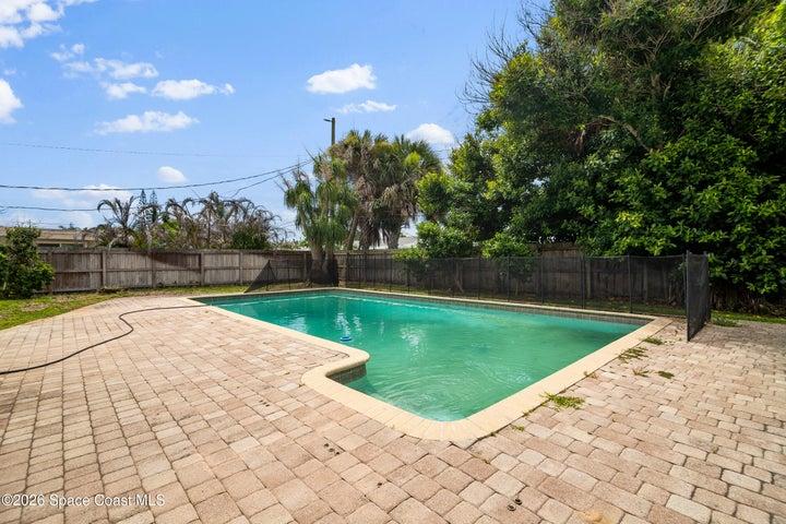 565 Teakwood Avenue, Satellite Beach, FL, 32937 photo 2