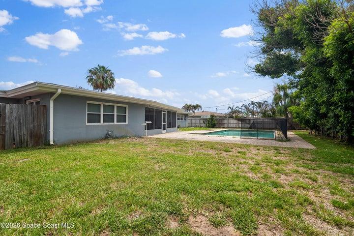 565 Teakwood Avenue, Satellite Beach, FL, 32937 photo 5