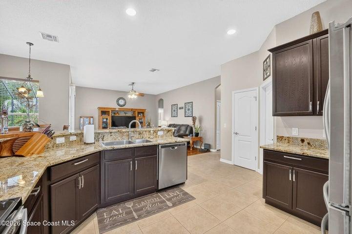 2071 Thornwood Drive SE, Palm Bay, FL, 32909 photo 11