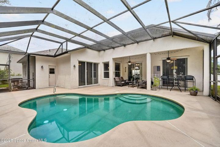 2071 Thornwood Drive SE, Palm Bay, FL, 32909 photo 3