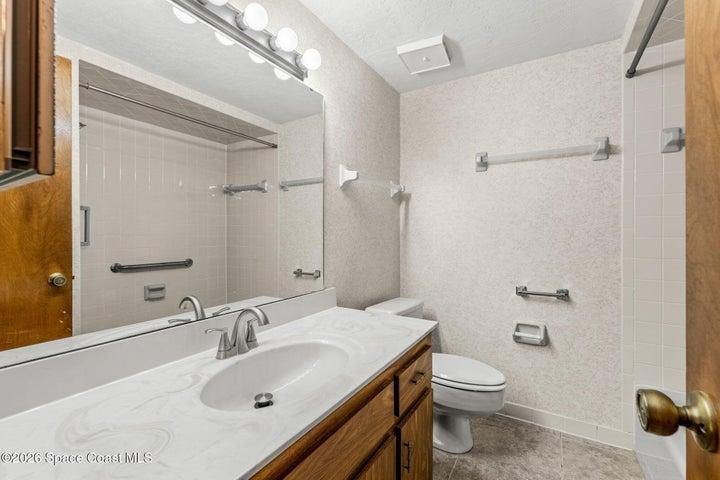 Hall Bathroom