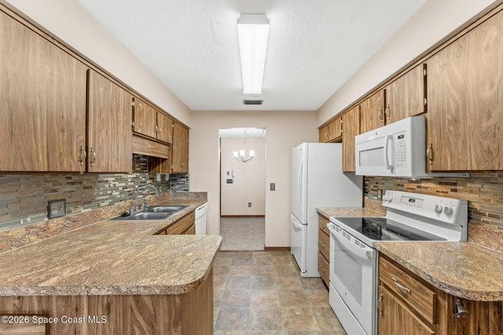 9030 York Lane 12d, West Melbourne, FL, 32904 photo 21