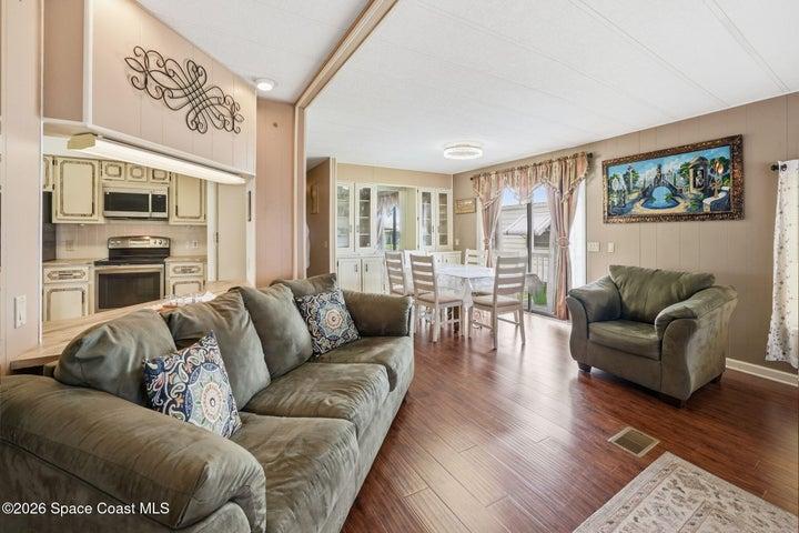 Abundance of living areas